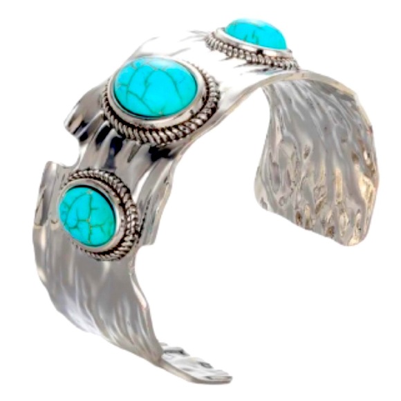 NEW Western Turquoise Colored Stone Silver Open Cuff Bracelet - Picture 2 of 3